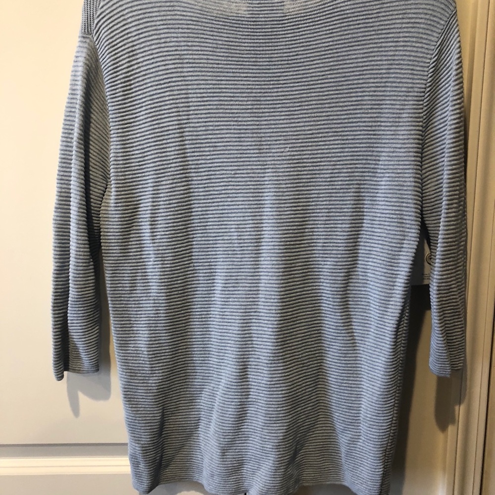 Aritzia Wilfred sweater